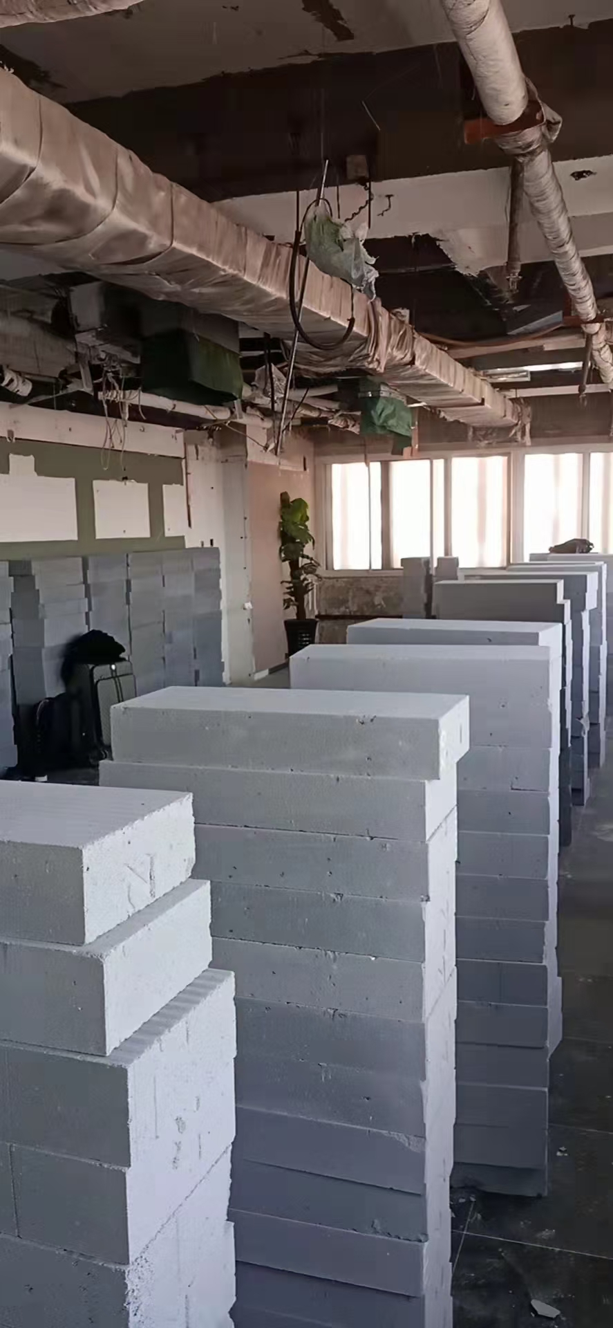 轻质砖隔墙现场 2